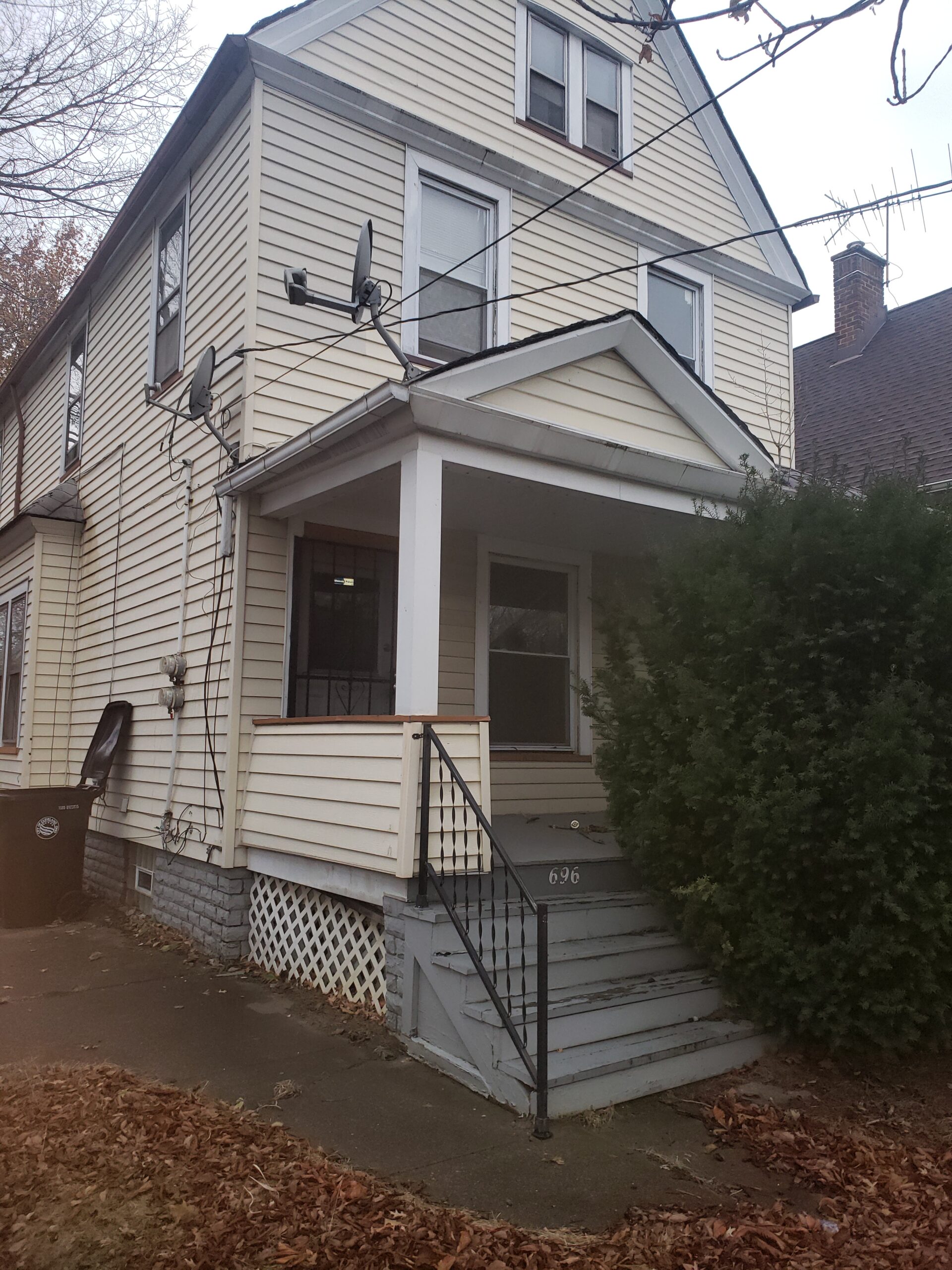 PURCHASE OF 193 m² DUPLEX IN CLEVELAND FOR $79.000-PROFIT: $13.056 = 16,53% Net